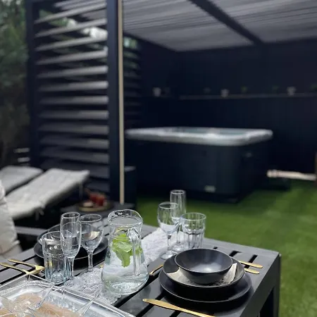 Bahnhofsoase - Wellness & Am Krufter Bahnhof * Kruft