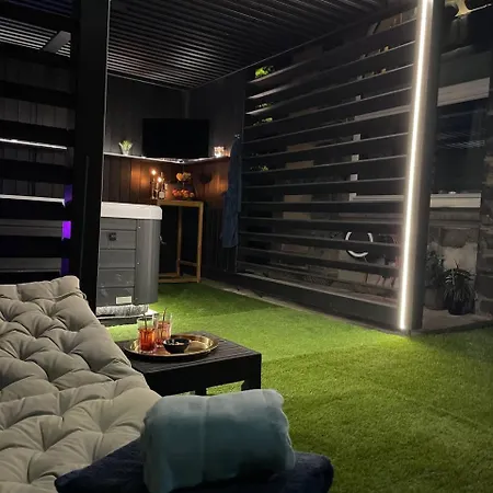 Bahnhofsoase - Wellness & Am Krufter Bahnhof Apartman