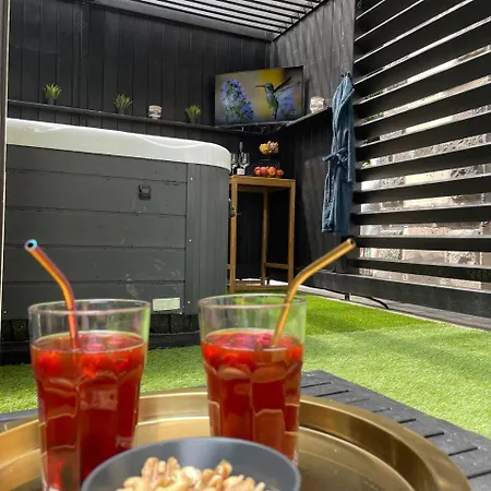 Bahnhofsoase - Wellness & Am Krufter Bahnhof Kruft