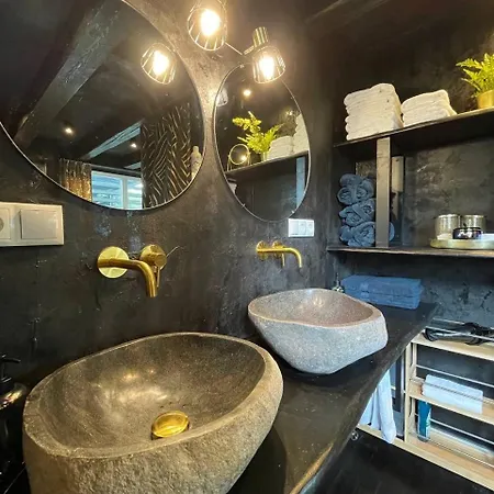 Bahnhofsoase - Wellness & Am Krufter Bahnhof Apartman