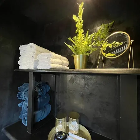 Bahnhofsoase - Wellness & Am Krufter Bahnhof *