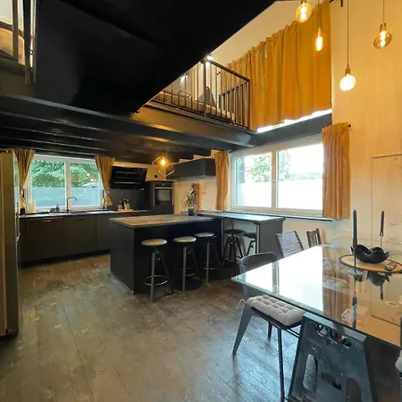 Bahnhofsoase - Wellness & Am Krufter Bahnhof *