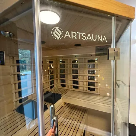 Bahnhofsoase - Wellness & Am Krufter Bahnhof Apartman *