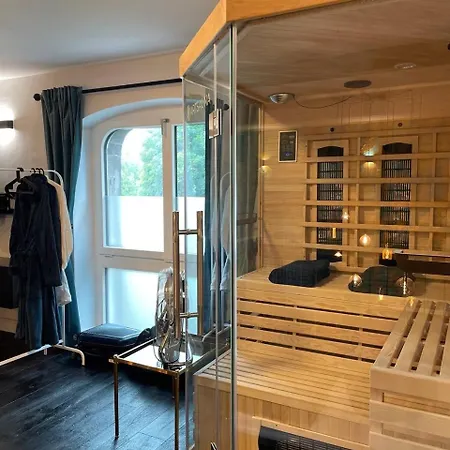 Bahnhofsoase - Wellness & Am Krufter Bahnhof Apartman Kruft