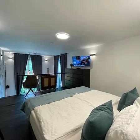 Bahnhofsoase - Wellness & Am Krufter Bahnhof Apartman Kruft