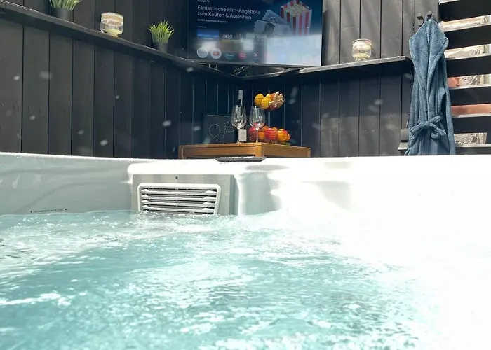 Bahnhofsoase - Wellness & Am Krufter Bahnhof Apartment *