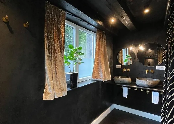 Bahnhofsoase - Wellness & Am Krufter Bahnhof *