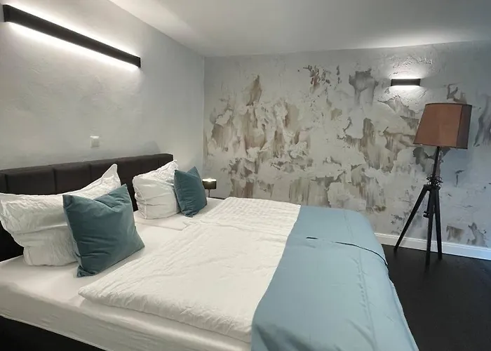 Bahnhofsoase - Wellness & Am Krufter Bahnhof Apartment *